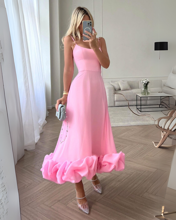 Lara | Chic Twirl Dress